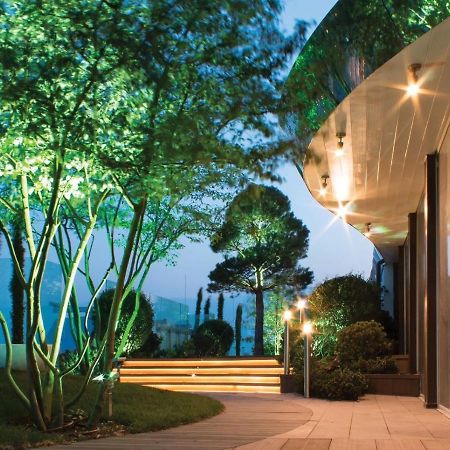 Royal Tower Vip Smart Apartments 1 كييف المظهر الخارجي الصورة
