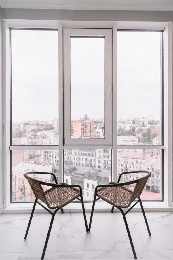 Royal Tower Vip Smart Apartments 1 كييف المظهر الخارجي الصورة