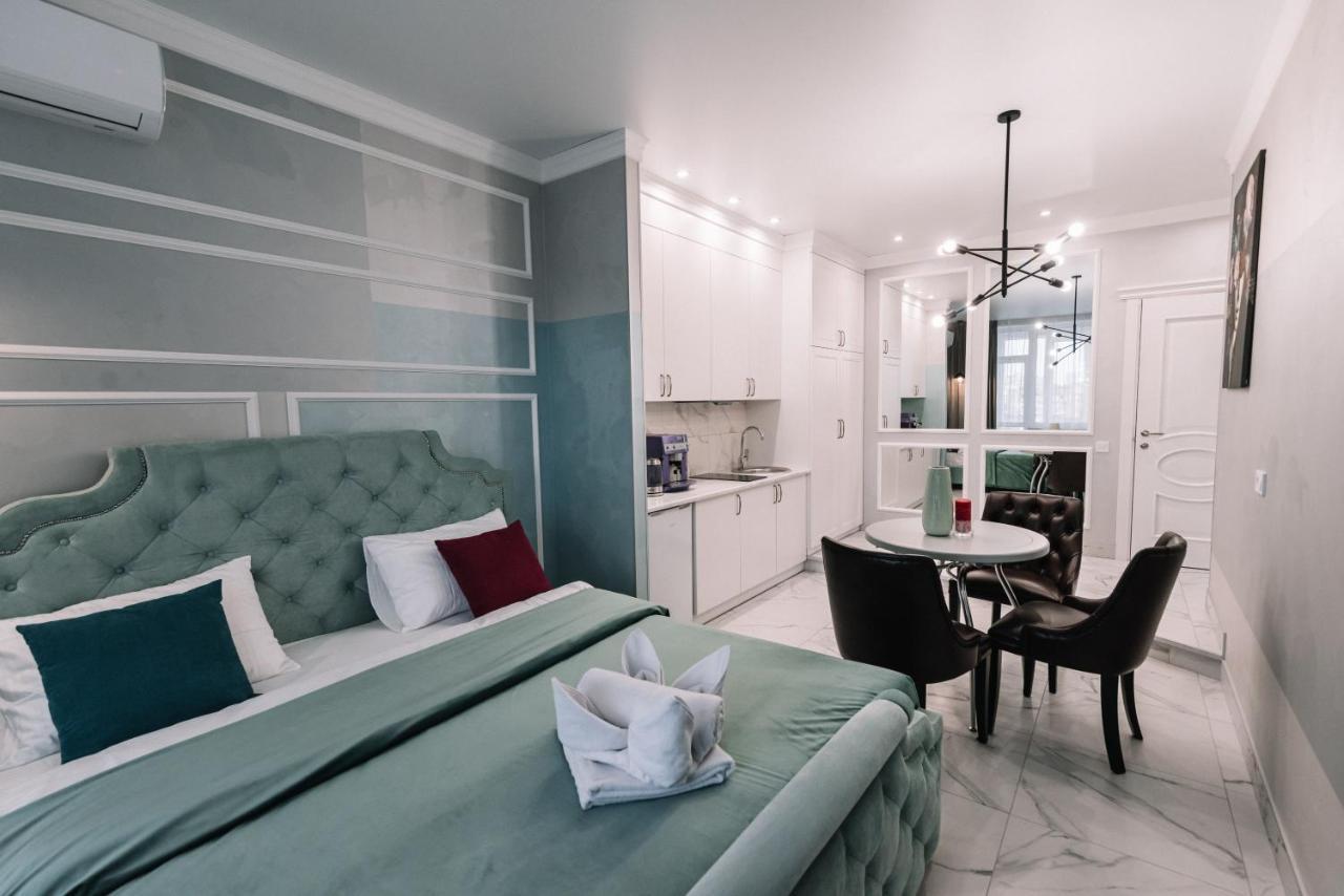 Royal Tower Vip Smart Apartments 1 كييف المظهر الخارجي الصورة
