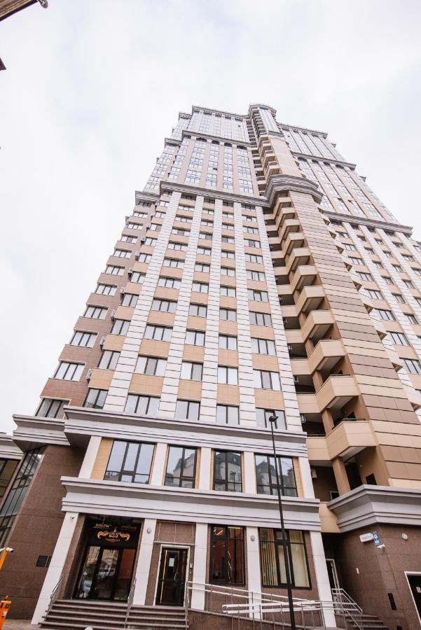Royal Tower Vip Smart Apartments 1 كييف المظهر الخارجي الصورة